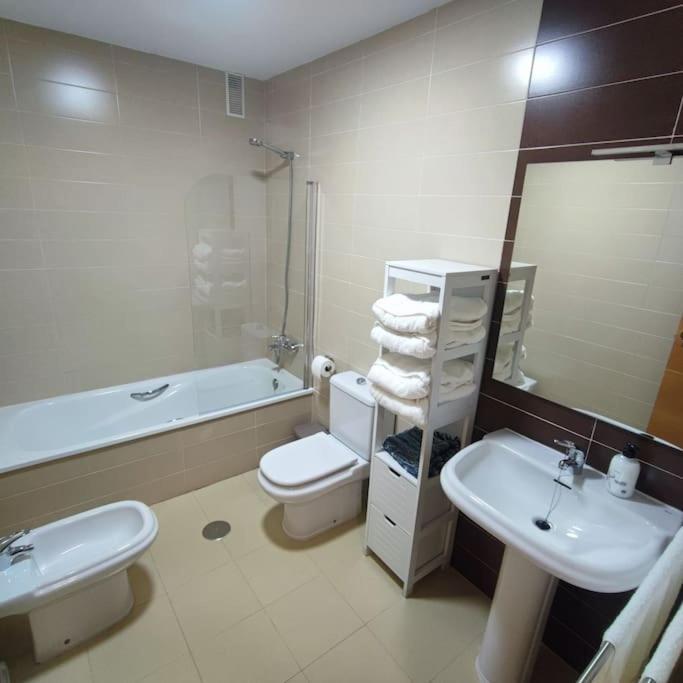 Apartamentos Motilla Del Azuer Daimiel Ngoại thất bức ảnh
